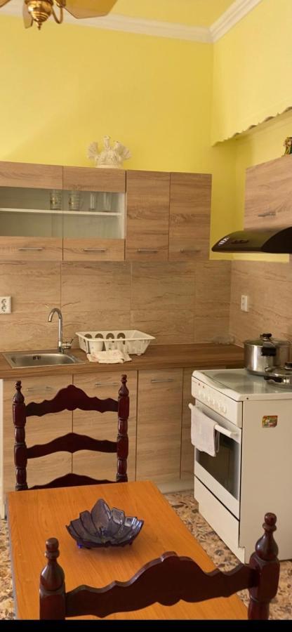 Anita'S Hosting Apartman Kalamáta Kültér fotó