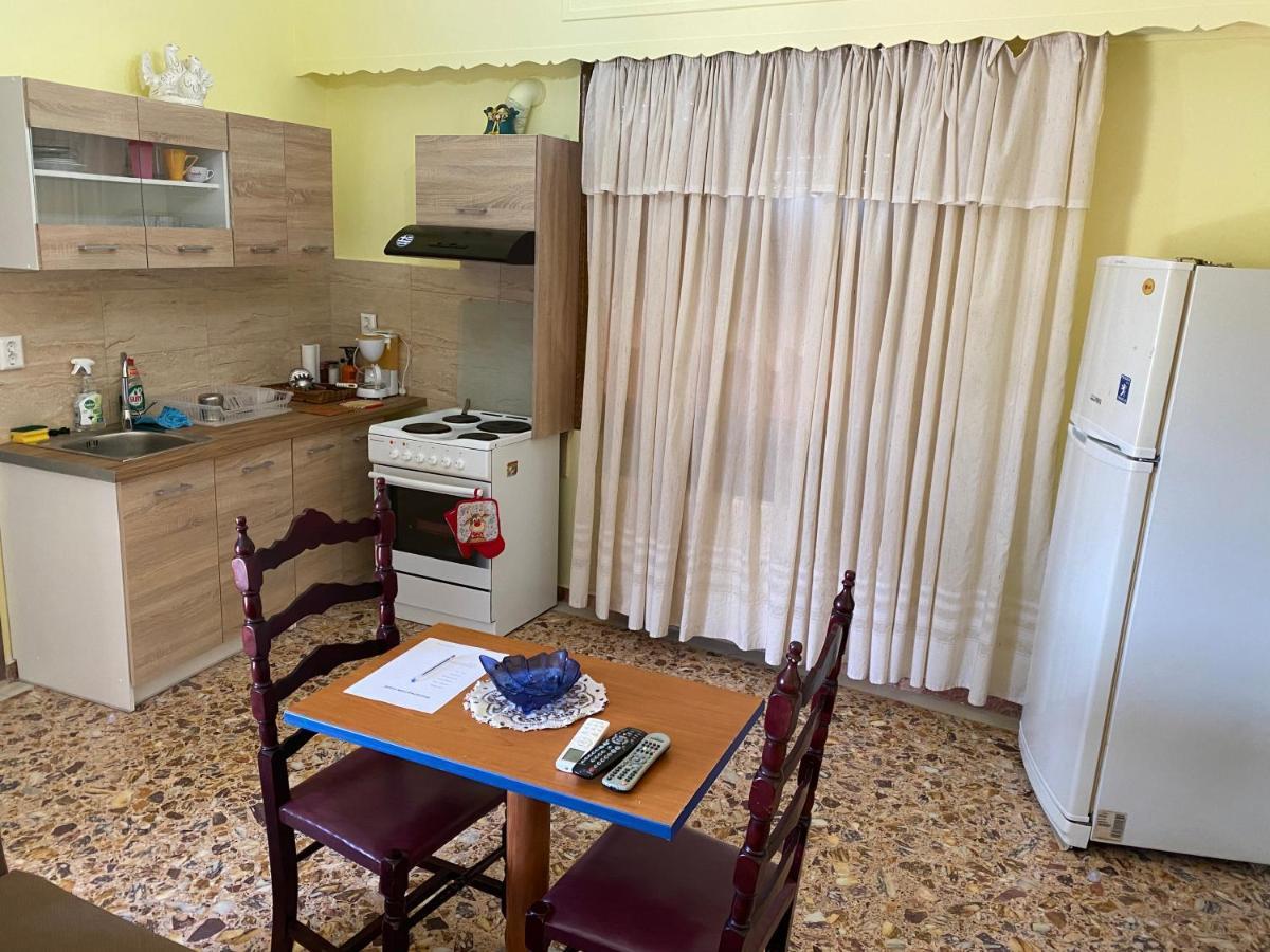 Anita'S Hosting Apartman Kalamáta Kültér fotó